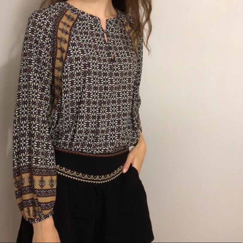Anthropologie long sleeve patterned blouse